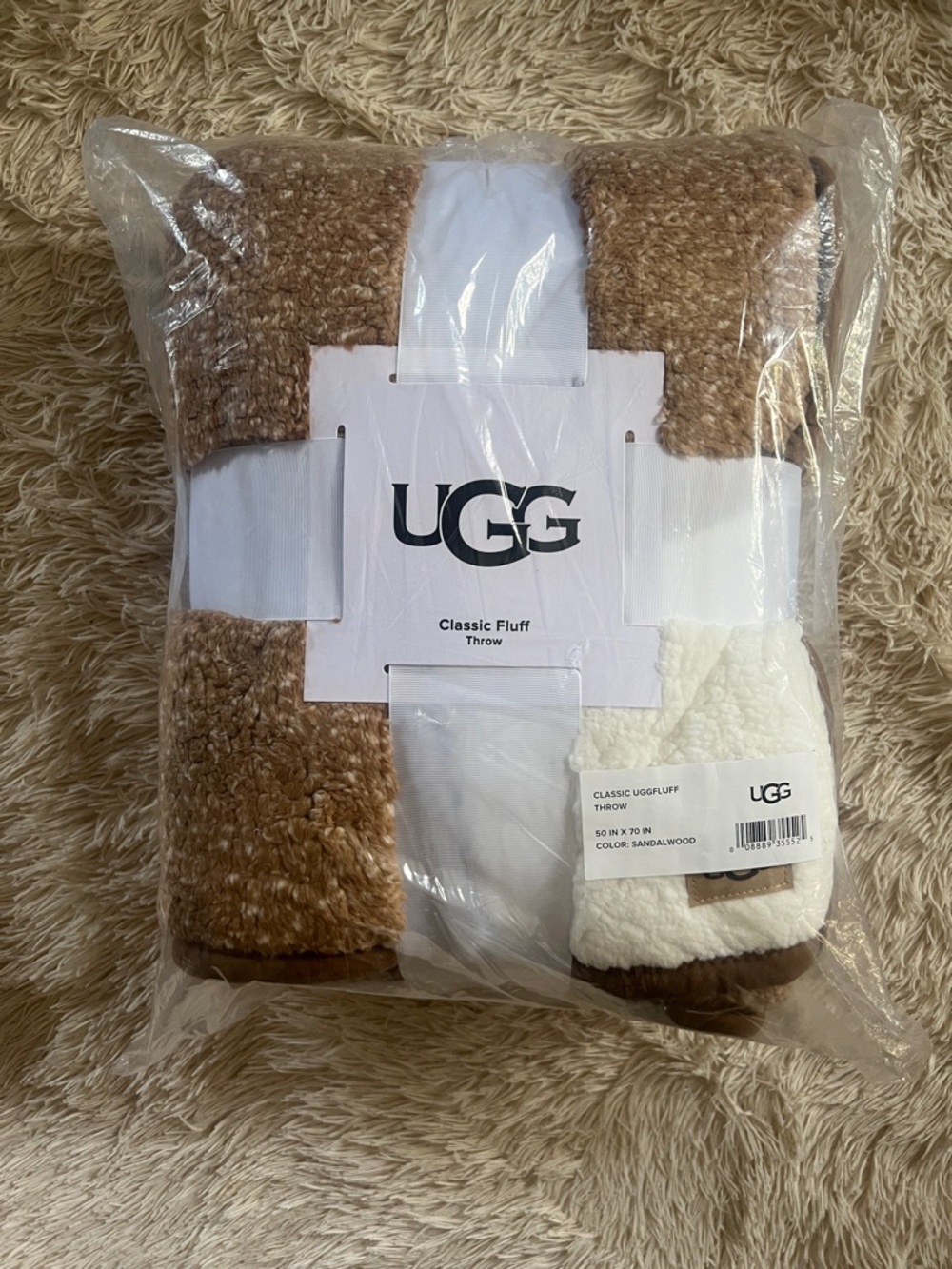UGG Classic Fluff Throw - Sandalwood & Cream